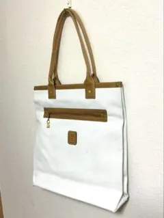 【正規品】BALLY トートバッグ PVCレザー 総柄 ロゴ A4収納可ホワイト