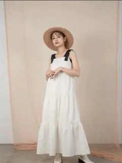 Amiur typewriter belt tiered ops ワンピースのサムネイル