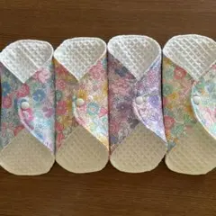 組み換え可❤毎日使える♪特価！防水布ナプキン4枚セット④ 組み換え可❤毎日使える♪特価！防水布ナプキン4枚セット⑮ - メルカリ