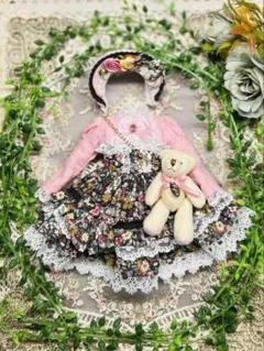 22㎝ハンドメイドドール服✴︎リカちゃん服✴︎ピンク系小花柄4点set