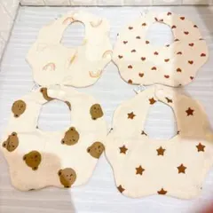 ベビー スタイ4枚セット6重ガーゼ 綿100% よだれかけ 星 ハートくま 虹柄