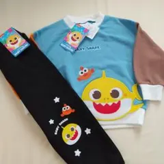 【新品タグ付】ベイビーシャーク pinkfong 長袖トレーナー ロングパンツ
