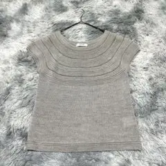 【PINORE】ニットベスト ベージュ M シルバー柄糸 春夏秋 重ね着 大人のサムネイル
