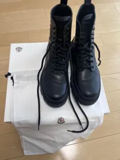 Moncler モンクレール　ブーツ　41のサムネイル