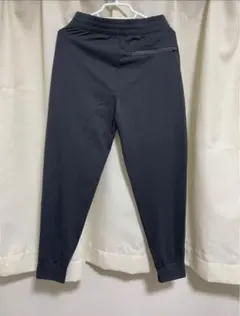 ユニクロ　ウルトラストレッチアクティブジョガーパンツ XS ダークグレイ