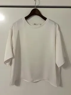 チ*ビ様 新品 ユニクロ :C サテンオーバーサイズショートブラウス 新品サテンオーバーサイズブラウスユニクロCホワイト XL