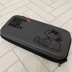 スヌーピー ピーナッツ　Nintendo Switch ケース グレー