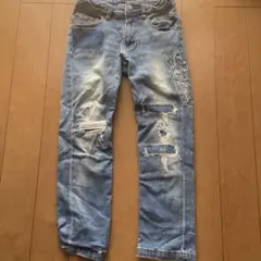 デニムパンツ　ダメージ加工　ガッチャ