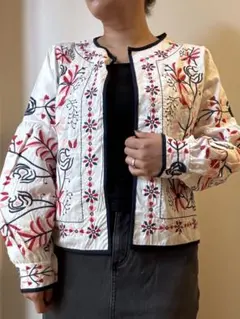 【最終値下げ】花柄刺繍ノーカラージャケット ウクライナ ぽわん袖