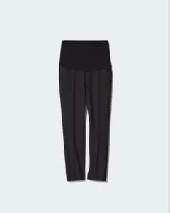 新品★UNIQLO スマートアンクルマタニティパンツ　　　ブラック