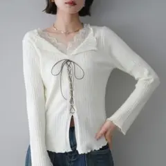 lumier レースネック　レースアップ　リブニットトップス アイボリー