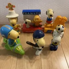 マクドナルド　スヌーピー フィギュア　セット