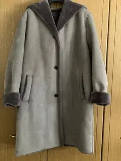 UNIQLO グレー ムートンコート フード付き