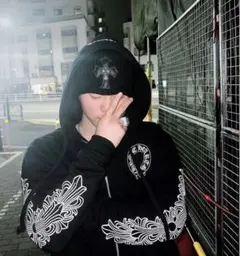 クロムハーツ ジップ パーカー