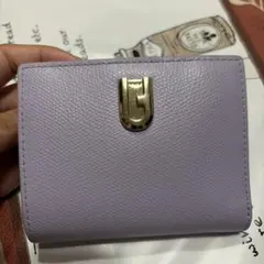 FURLA 二つ折り財布 ライトパープルのサムネイル
