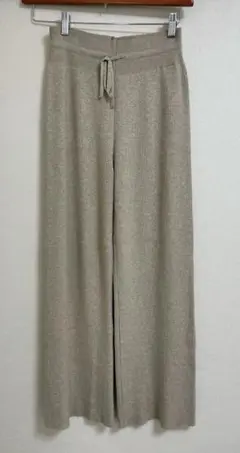 リブニットパンツ uniqlo