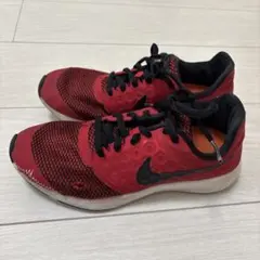 値下げ　Nike 赤黒スニーカー