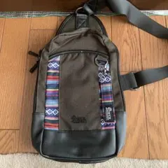 Power Equipment スリングバッグ ダークブラウン