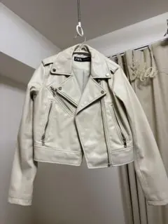 ZARA レザージャケット