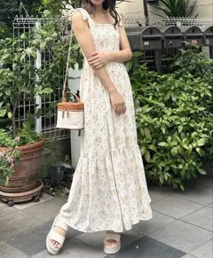INGNI 花柄シャーリングワンピース