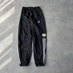 17491 アディダス トレフォイルロゴ 刺繍 ナイロンパンツ ジョガーパンツ