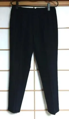 【美品】アースミュージック＆エコロジー センタープレス テーパードパンツ M
