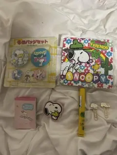 スヌーピー キャラクターグッズ セット・まとめ売り・クリップ・ピン・メモ帳
