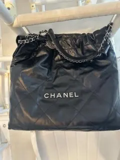 CHANEL シャネル バッグ　22 ブラック　ラージのサムネイル