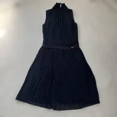 コムサイズム　Mサイズ ネイビー ハイネック プリーツワンピース