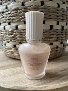 PAUL & JOE プロテクティング　ファンデーション　プライマー　01