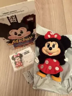 ミニーマウス ぬいぐるみペンダント ミッキーファミリー POPMART