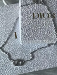 即日発送】Dior beltcharm neckless