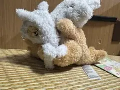 ぶるぶる…むぎゅ！ぬいぐるみ なきべそカラカラ&ガラガラ タグ付き