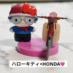 ハローキティ F1 レーシングカー ストラップ ハローキティ F1 レーシングカー ストラップ - メルカリ