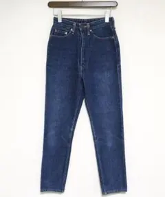 Item thumbnail for item bf108e3b-9dea-4ebe-9e85-5a6a16556102