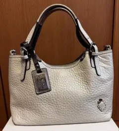 PELLE BORSA ペレボルサ　ホワイトレザーショルダーバッグ