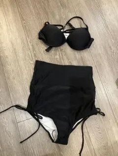 セパレート水着 ブラック・ベージュ フリル付き