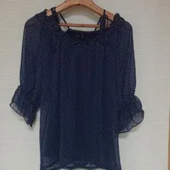 ネイビードットカットソー