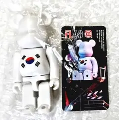 韓国 BE@RBRICK シリーズ ベアブリック 100% フラッグ