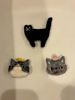 【最終価格】羊毛フェルト 猫 ブローチ 3点セット 新品未使用品のサムネイル