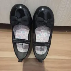 ブラックリボン付きフォーマルシューズ19センチ