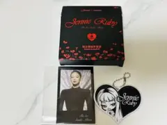 JENNIE X MINISO コラボ チェキ＆キーリング ランダムセット B - メルカリ