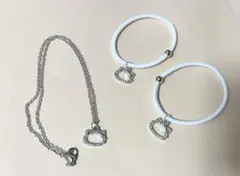 シルバー3点セット　ハローキティ　ペンダント　ネックレス　白ゴム