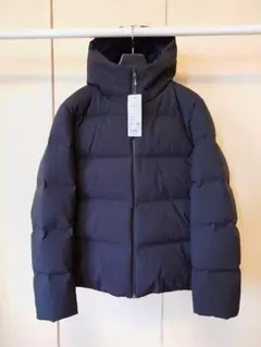UNIQLO シームレスダウンパーカー　Lサイズ　ブラック