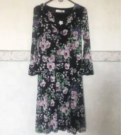 super beauty 新品 未使用　サイズ42 夏物花柄ワンピース