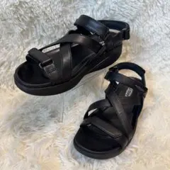 MBT KIBURI W BLACKダイエットサンダル 23.5 2ブラックのサムネイル