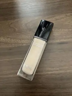 ディオールスキン フォーエヴァー スキン コレクト コンシーラー 00.5N