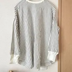 ピュアルセシン ストライプ長袖カットソー