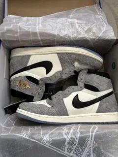 新品NIKE AIR JORDAN１HIGHナイキエアジョーダンハイ定価以下売切