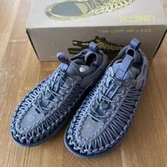 新品未使用☆KEEN Uneek サンダル 26cm グレー
